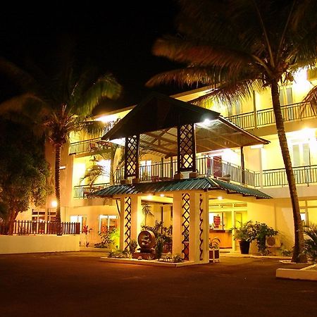 Dzama Hotel Гран-Бе Екстер'єр фото